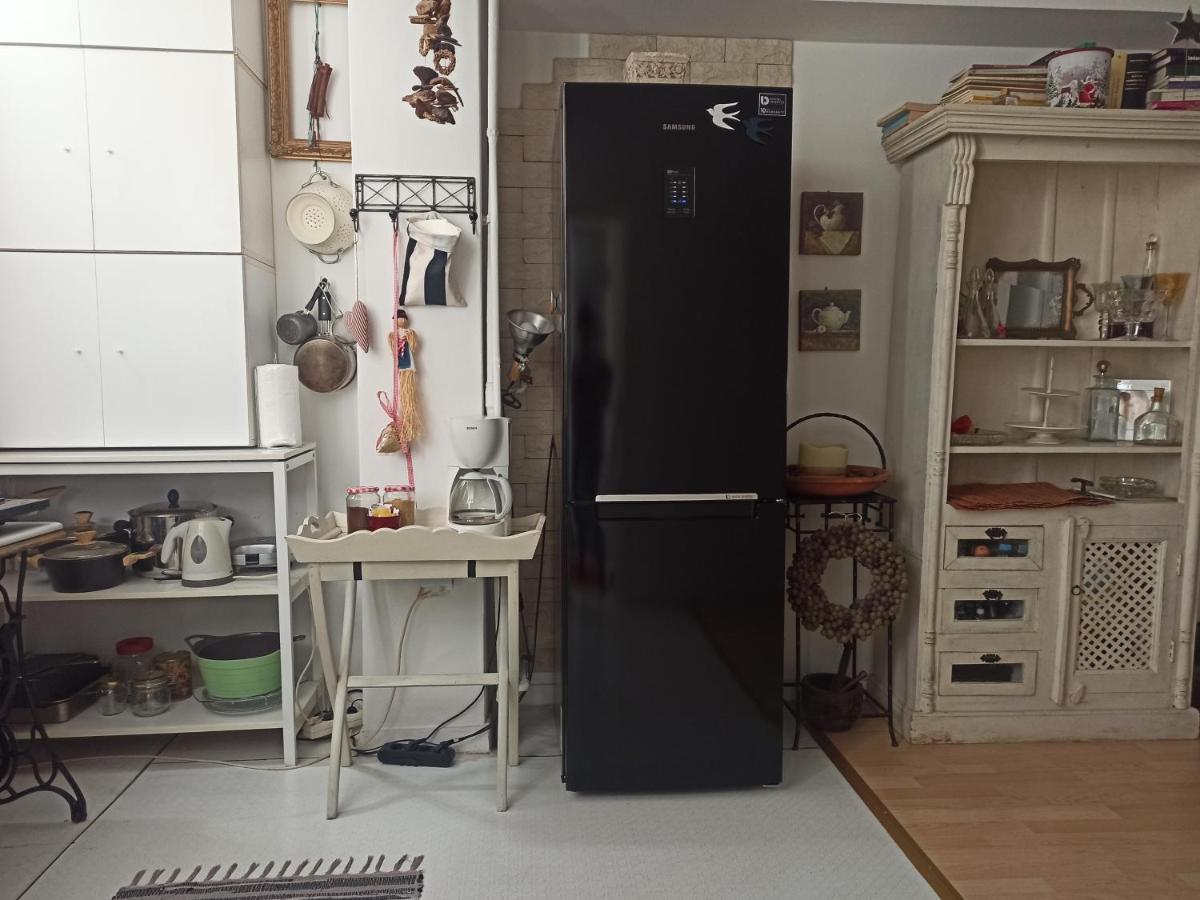 Χορογραφίο Apartment เอเธนส์ ภายนอก รูปภาพ